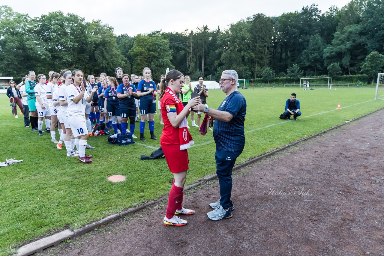 Bild 121 - Loewinnen Cup